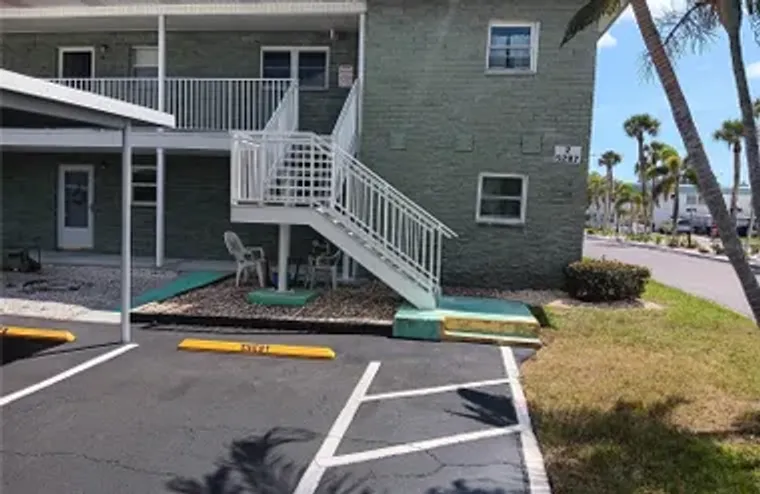 5287 81 ST ST 26, ST PETERSBURG, FL, 337..., St Petersburg, FL 33709