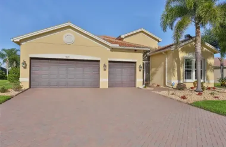 5073 STONE HARBOR CIR, WIMAUMA, FL, 3359..., Wimauma, FL 33598