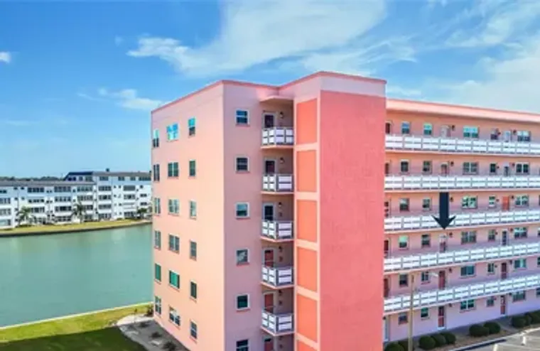 6025 SHORE BLVD 303, GULFPORT, FL, 33707, Gulfport, FL 33707