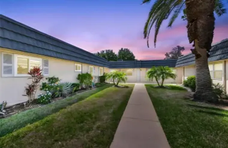 1802 BEDFORD TER 184, SUN CITY CENTER, F..., Sun City Center, FL 33573