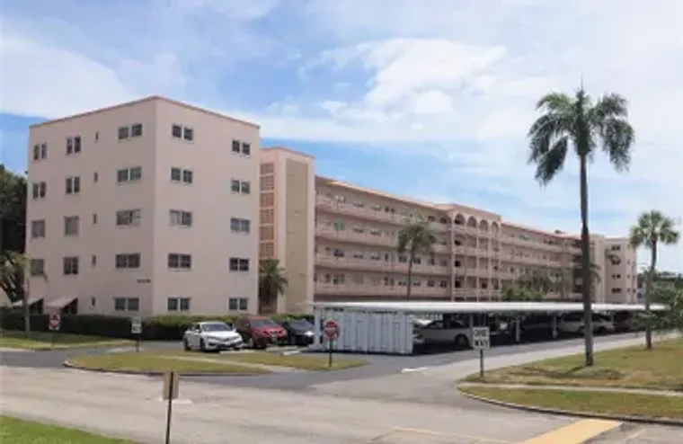 5623 80TH ST N UNIT 314, ST PETERSBURG, ..., St Petersburg, FL 33709