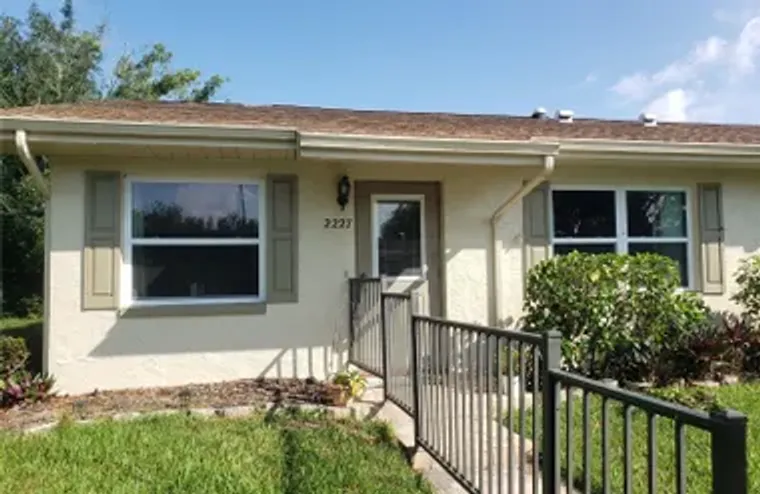 2227 GRENADIER DR # 140, SUN CITY CENTER..., Sun City Center, FL 33573