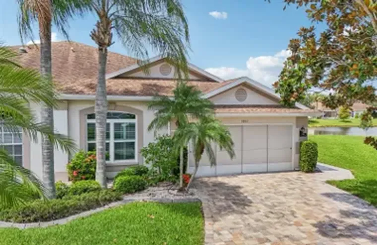 1011 OTTER MILL WAY, SUN CITY CENTER, FL..., Sun City Center, FL 33573