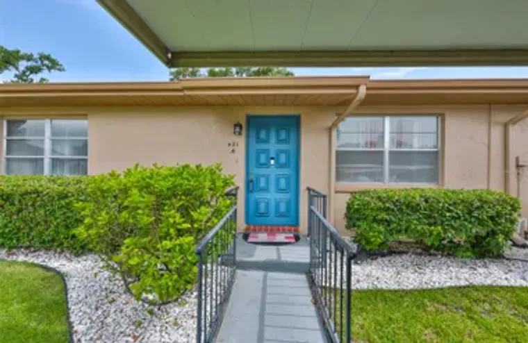 401 FELTHAM TRL A, SUN CITY CENTER, FL, ..., Sun City Center, FL 33573