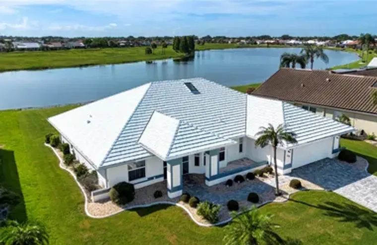 2016 NEW BEDFORD DR, SUN CITY CENTER, FL..., Sun City Center, FL 33573