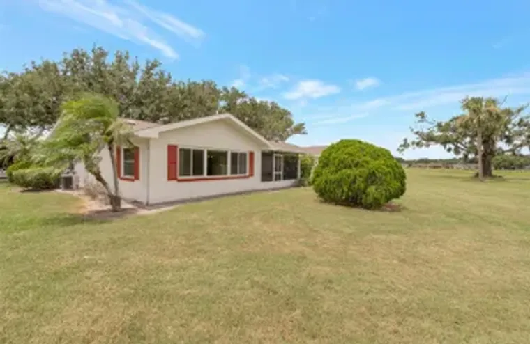 1005 HAREFIELD CIR 43, SUN CITY CENTER, ..., Sun City Center, FL 33573