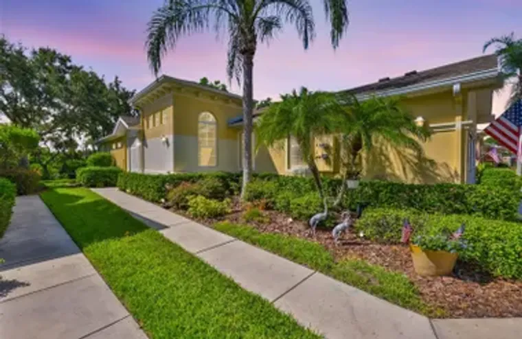 2044 SIFIELD GREENS WAY, SUN CITY CENTER..., Sun City Center, FL 33573