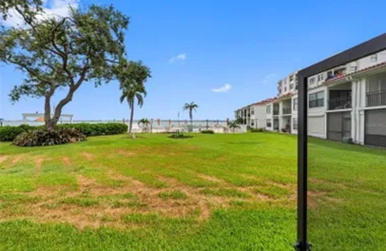 6265 SUN BLVD APT 115, ST PETERSBURG, FL..., St Petersburg, FL 33715
