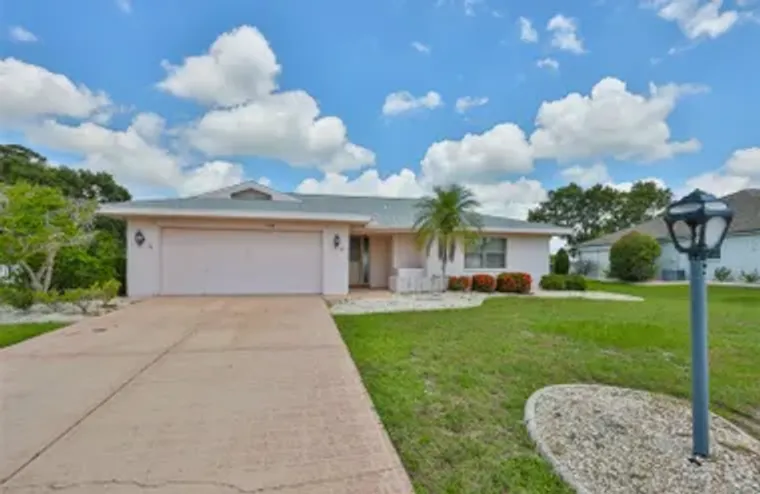 1709 S PEBBLE BEACH BLVD, SUN CITY CENTE..., Sun City Center, FL 33573