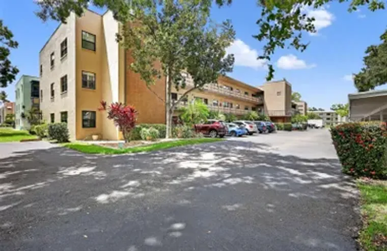 5975 TERRACE PARK DR N UNIT 209, SAINT P..., Saint Petersburg, FL 33709