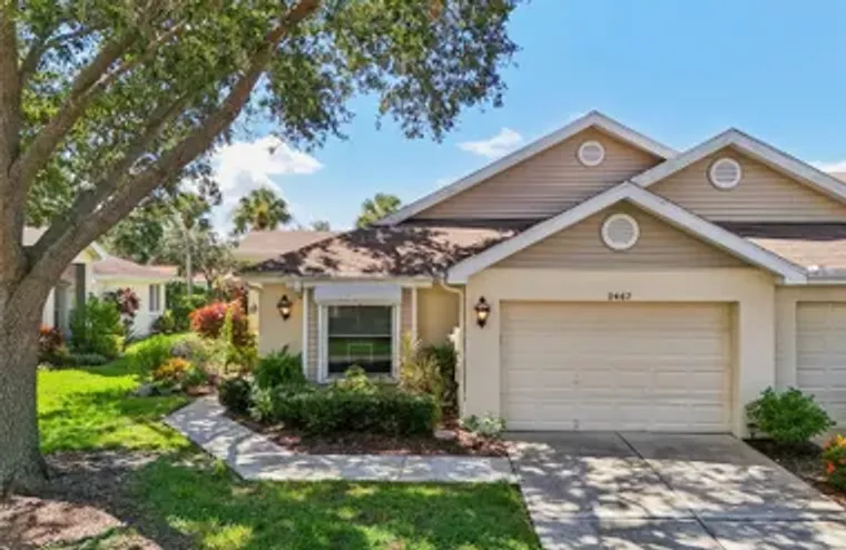 2467 NANTUCKET HARBOR LOOP 122, SUN CITY..., Sun City Center, FL 33573