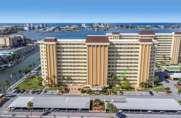 4550 COVE CIR APT 207, ST PETERSBURG, FL..., St Petersburg, FL 33708