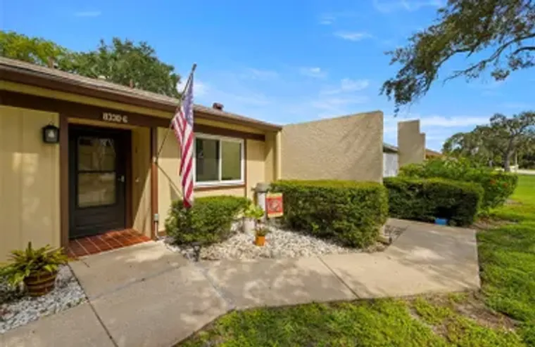 8330 HIGH POINT CIR APT 6, PORT RICHEY, ..., Port Richey, FL 34668