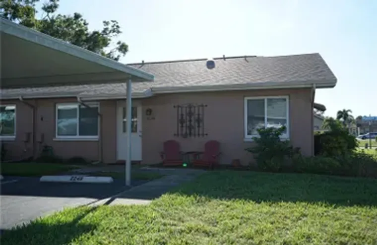 2248 GREENWICH DR # 64, SUN CITY CENTER,..., Sun City Center, FL 33573