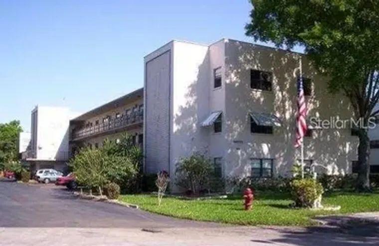 5975 TERRACE PARK DR N UNIT 202, ST PETE..., St Petersburg, FL 33709