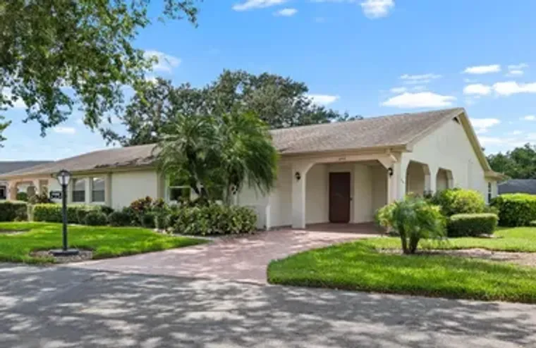 2109 HARLESTON PL # 2109, SUN CITY CENTE..., Sun City Center, FL 33573