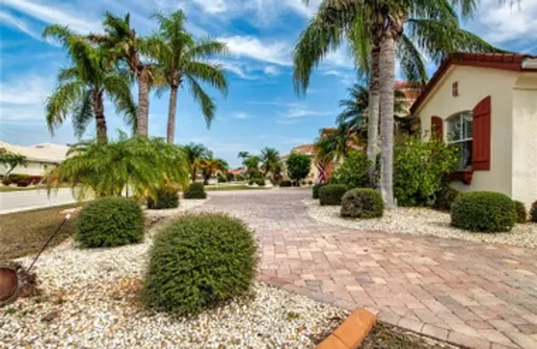 1115 SIGNATURE DR, SUN CITY CENTER, FL, ..., Sun City Center, FL 33573