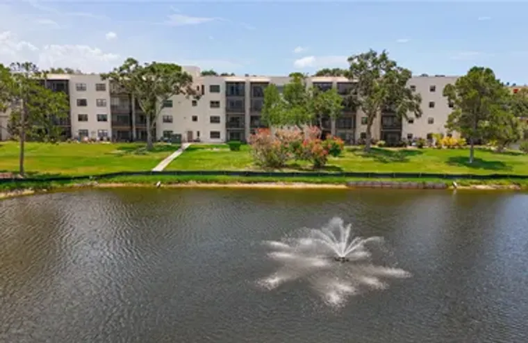 5920 80TH ST N UNIT 406, SAINT PETERSBUR..., Saint Petersburg, FL 33709