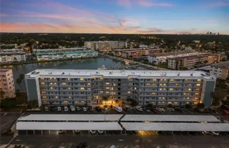 5925 SHORE BLVD 608, GULFPORT, FL, 33707, Gulfport, FL 33707