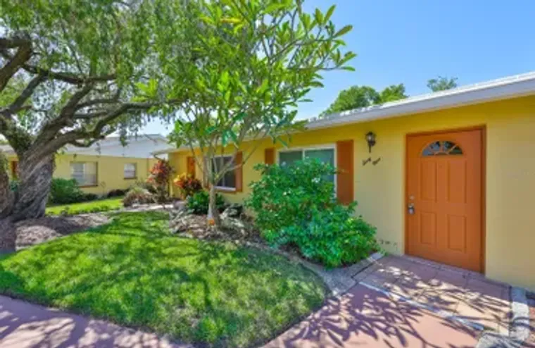 401 DORCHESTER PL APT 69, SUN CITY CENTE..., Sun City Center, FL 33573