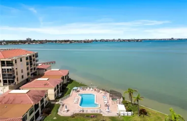 6140 SUN BLVD UNIT 7, ST PETERSBURG, FL,..., St Petersburg, FL 33715