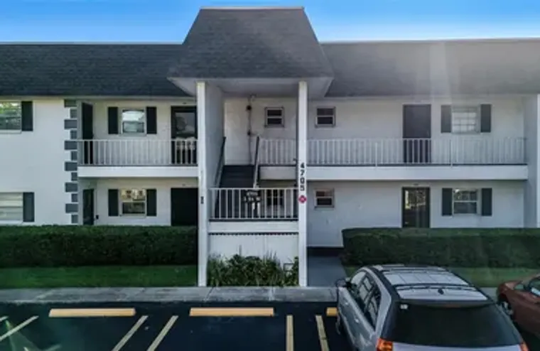 4705 5TH ST W APT 302, BRADENTON, FL, 34..., Bradenton, FL 34207