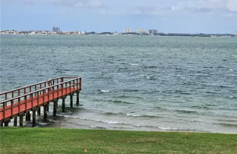 6177 SUN BLVD APT 203, ST PETERSBURG, FL..., St Petersburg, FL 33715