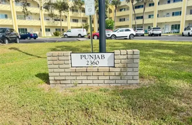 2360 WORLD PARKWAY BLVD APT 38, CLEARWAT..., Clearwater, FL 33763