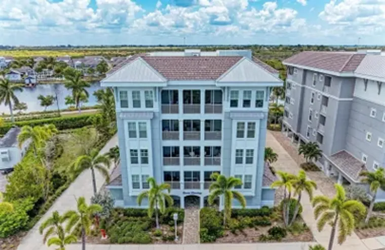 379 ARUBA CIR 201, BRADENTON, FL, 34209, Bradenton, FL 34209