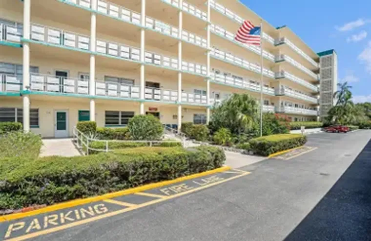 2960 59TH ST 411, GULFPORT, FL, 33707, Gulfport, FL 33707