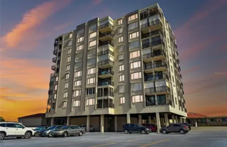 6372 PALMA DEL MAR BLVD S APT 605, ST PE..., St Petersburg, FL 33715