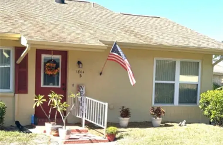 1804 FOXHUNT DR B, SUN CITY CENTER, FL, ..., Sun City Center, FL 33573