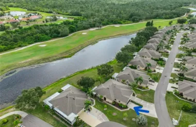 2049 ACADIA GREENS DR # 19, SUN CITY CEN..., Sun City Center, FL 33573