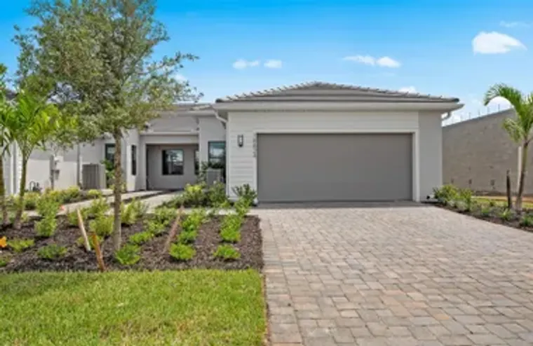 18824 INDIAN ROCK PL, LAKEWOOD RANCH, FL..., Lakewood Ranch, FL 34211