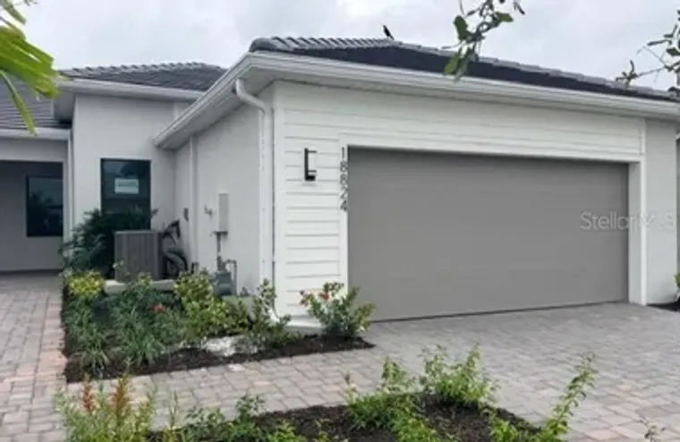 18828 INDIAN ROCK PL, LAKEWOOD RANCH, FL..., Lakewood Ranch, FL 34211