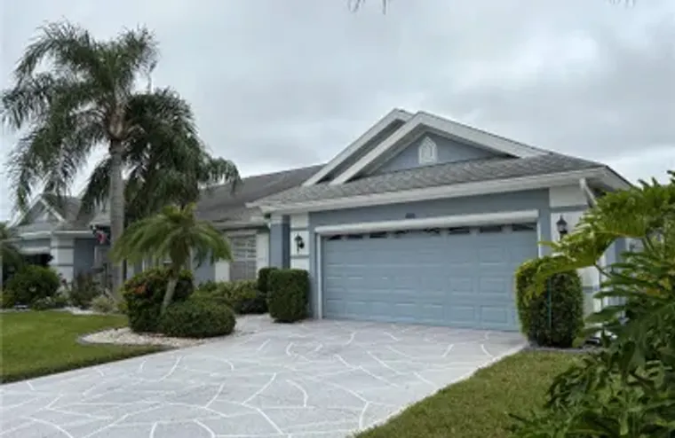 1001 OTTER MILL WAY # 1001, SUN CITY CEN..., Sun City Center, FL 33573