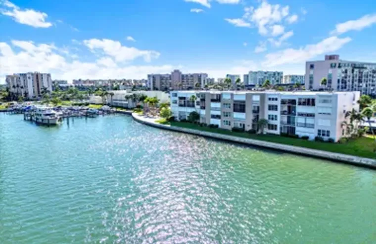 7625 SUN ISLAND DR 107, SOUTH PASADENA, ..., South Pasadena, FL 33707