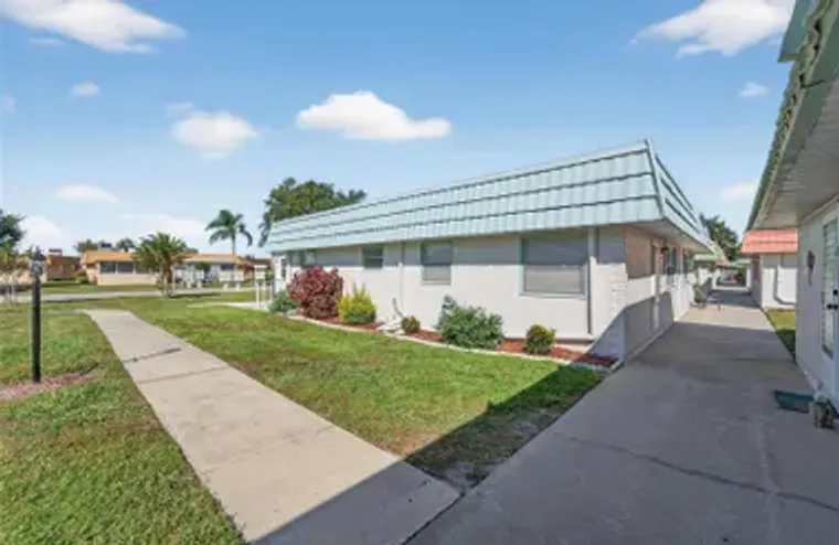 1802 BEDFORD LN 12, SUN CITY CENTER, FL,..., Sun City Center, FL 33573