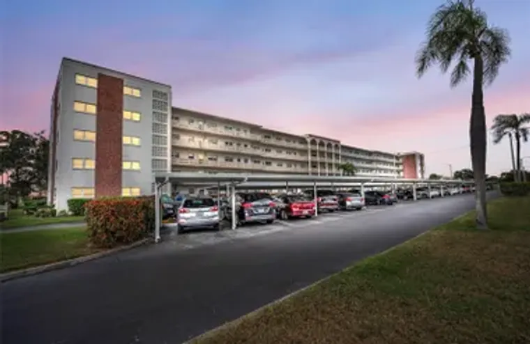 5501 80TH ST N UNIT 405, ST PETERSBURG, ..., St Petersburg, FL 33709