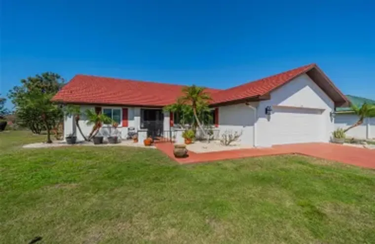 1723 WOLF LAUREL DR, SUN CITY CENTER, FL..., Sun City Center, FL 33573