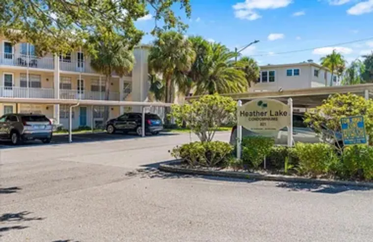 821 PATRICIA AVE 202, DUNEDIN, FL, 34698, Dunedin, FL 34698