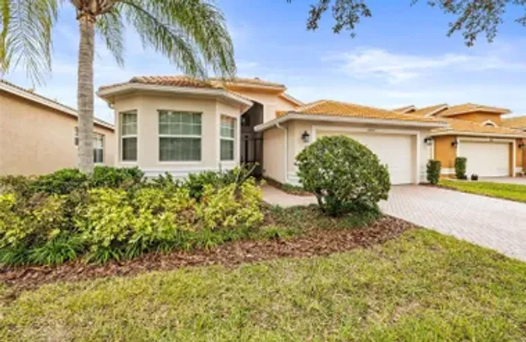 16051 GOLDEN LAKES DR, WIMAUMA, FL, 3359..., Wimauma, FL 33598