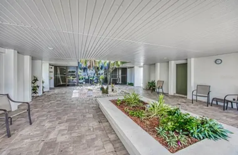 2300 AARON ST APT 106, PORT CHARLOTTE, F..., Port Charlotte, FL 33952