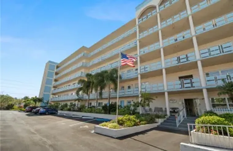 2850 59TH ST 501, GULFPORT, FL, 33707, Gulfport, FL 33707