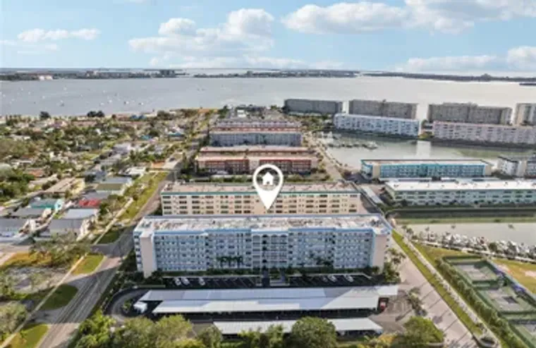 2850 59TH ST 501, GULFPORT, FL, 33707, Gulfport, FL 33707