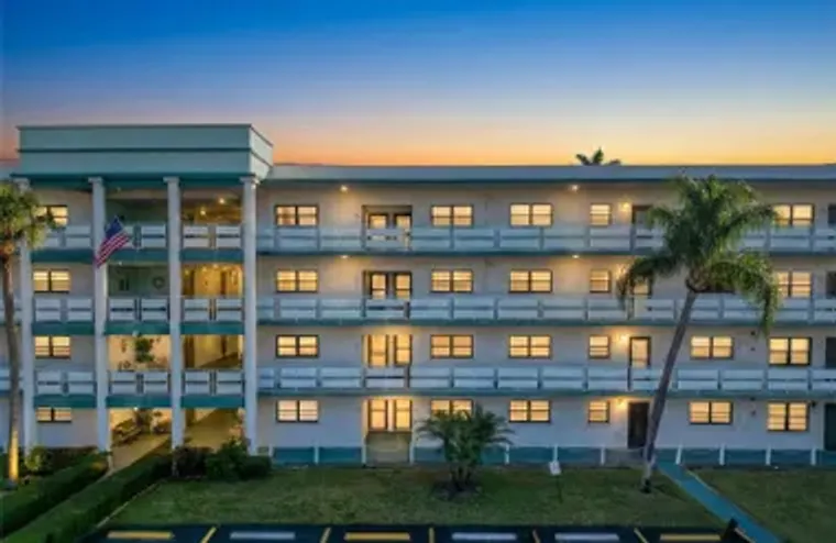 5970 80TH ST N UNIT 206, ST PETERSBURG, ..., St Petersburg, FL 33709