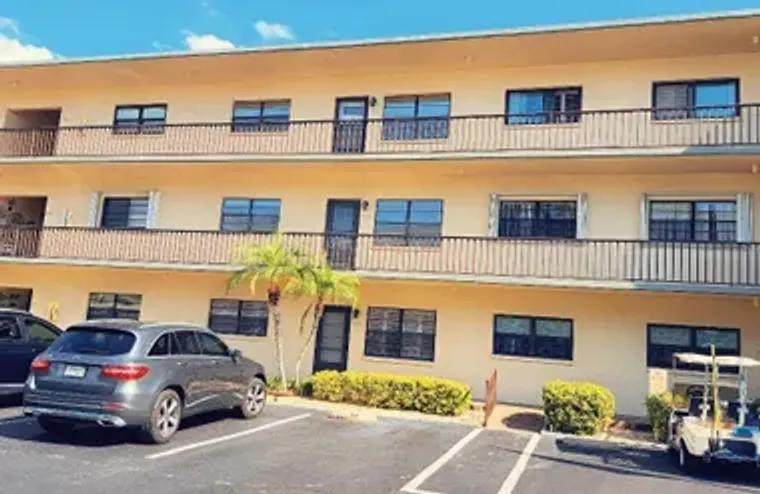 7951 58TH AVE N UNIT 208, ST PETERSBURG,..., St Petersburg, FL 33709