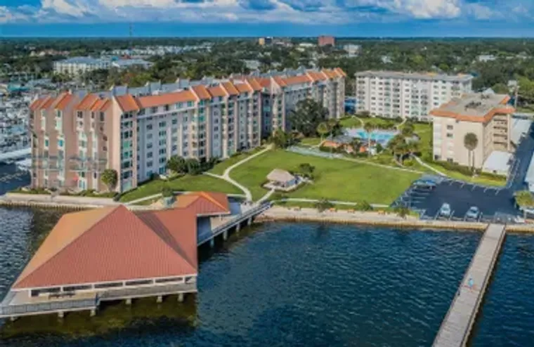 634 EDGEWATER DR 644, DUNEDIN, FL, 34698, Dunedin, FL 34698