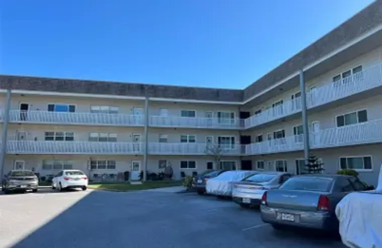 2441 PERSIAN DR 51, CLEARWATER, FL, 3376..., Clearwater, FL 33763