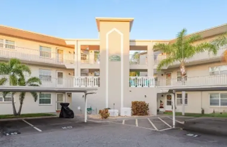 952 VIRGINIA ST 105, DUNEDIN, FL, 34698, Dunedin, FL 34698